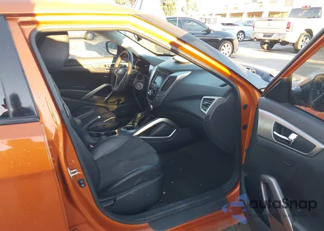 2012 Hyundai Veloster Base W/Black from USA, damaged, VIN KMHTC6AD1CU062251